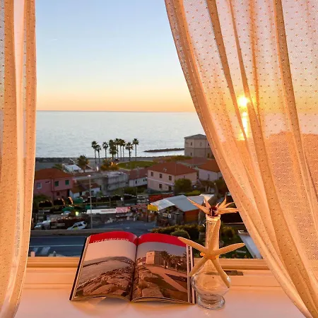H11 Finestra Sul Mare - Santo Stefano Lejlighed