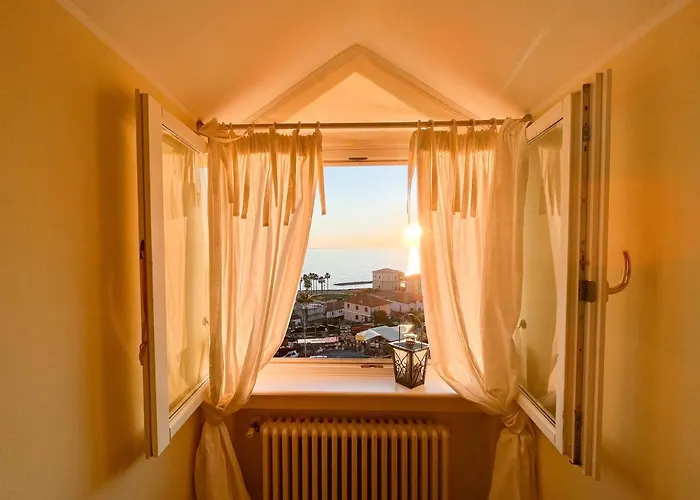شقة H11 Finestra Sul Mare - Santo Stefano سانتو ستيفانو أل ماري